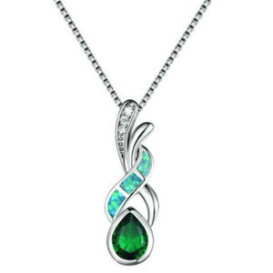 ** BRAND NEW ** Elegant Green FIRE OPALITE & Green Topaz Necklace